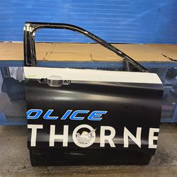 Explorer 2021 2022 2023 2024 2025 door