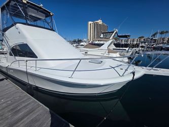 2002 34 Luhrs sportsfish rebuilt twin diesel
