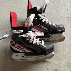 CCM 11.5 Youth Skates