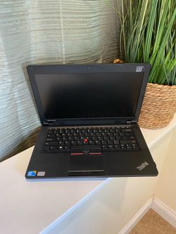 Lenovo 05796AU with 128GB SSD, 8 GB Ram, Windows 11 Pro, and Webcam