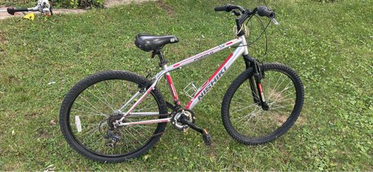Nishiki Pueblo 26" Men's Mountain Bike