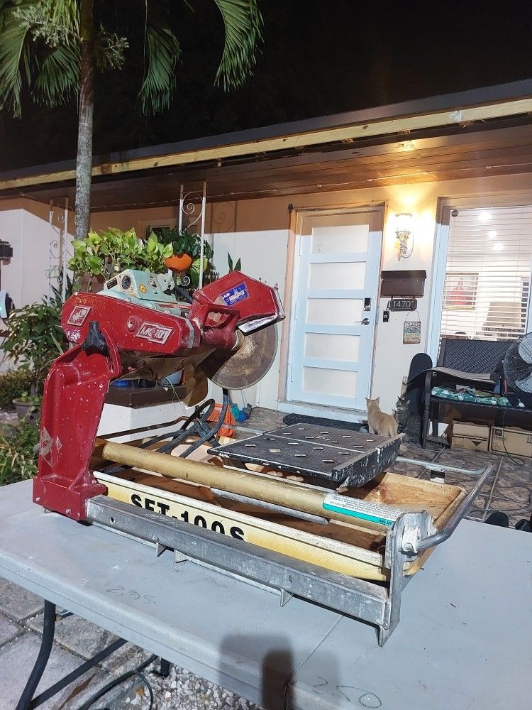 MK 101 Diamond Wet Tile Saw