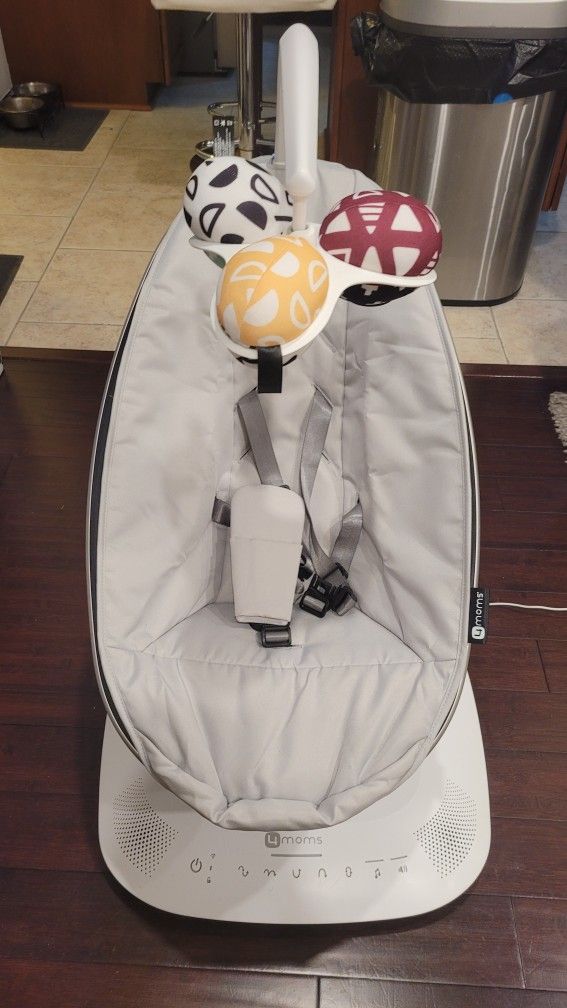 4Moms Baby Swing $100