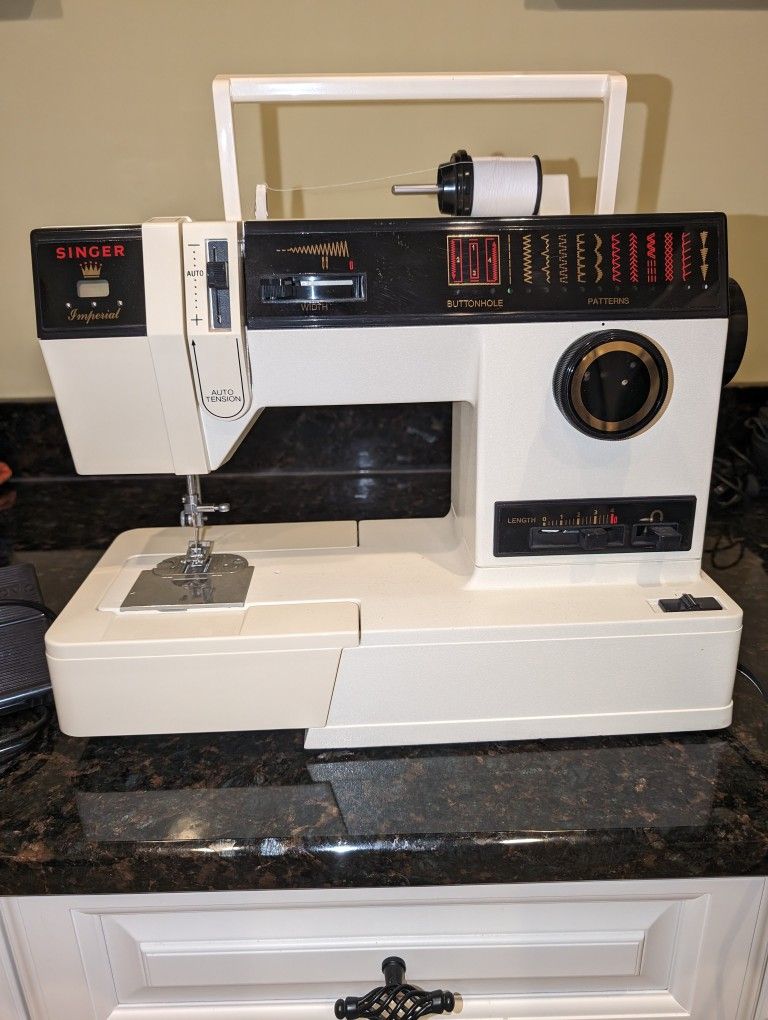 Singer Sewing Machine