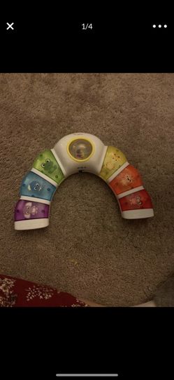 Baby toy lights up and sings