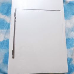( SEALED ) M2 MacBook Air 13.6” • 1 Year Apple Warranty