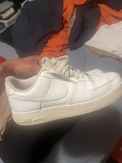 Air Force 1 (men’s Size 9.5)