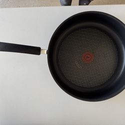 Pan and wok For Sale