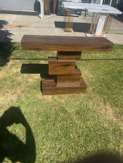Console table