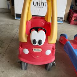 Little Tikes Cozy Coupe