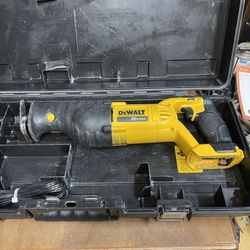 DeWalt DCS380 20V MAX Cordless Reciprocating Saw Charger Case for Sale in Los Angeles CA OfferUp