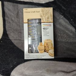 Wood Decorating Kit