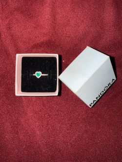 Emerald Green & Gold Pandora Ring
