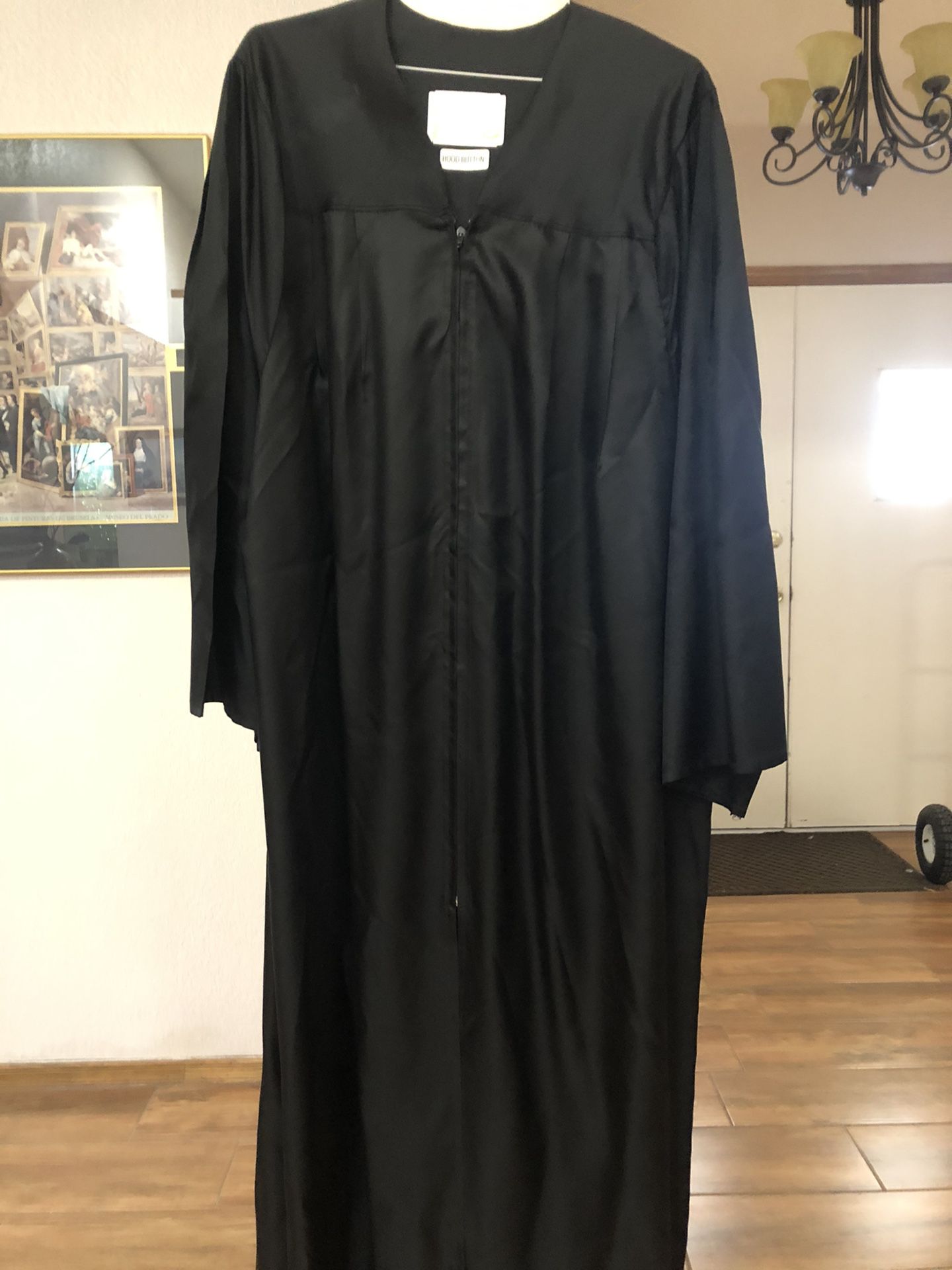Graduation Gown 6’ 1”-3”