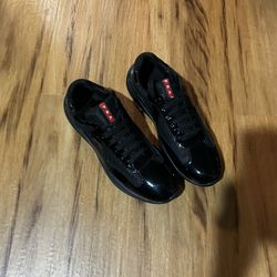 Men Prada Shoe Size 11 Really Nice. 