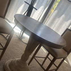 Dining Table For Two 