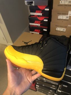 Nike air Jordan 12 university gold size 8 8.5 9 9.5 10.5