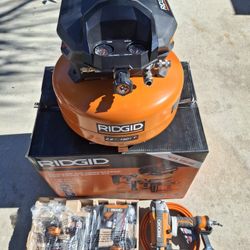 Ridgid 6 Gal. Air Compressor And 3-Tool Combo Kit 