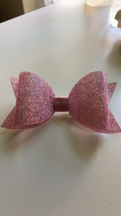 Girl bows