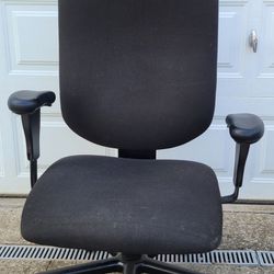 2 Office Chairs 