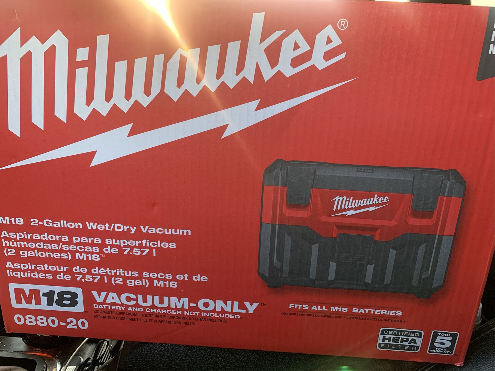 Milwaukee Wet/dry Vacuum