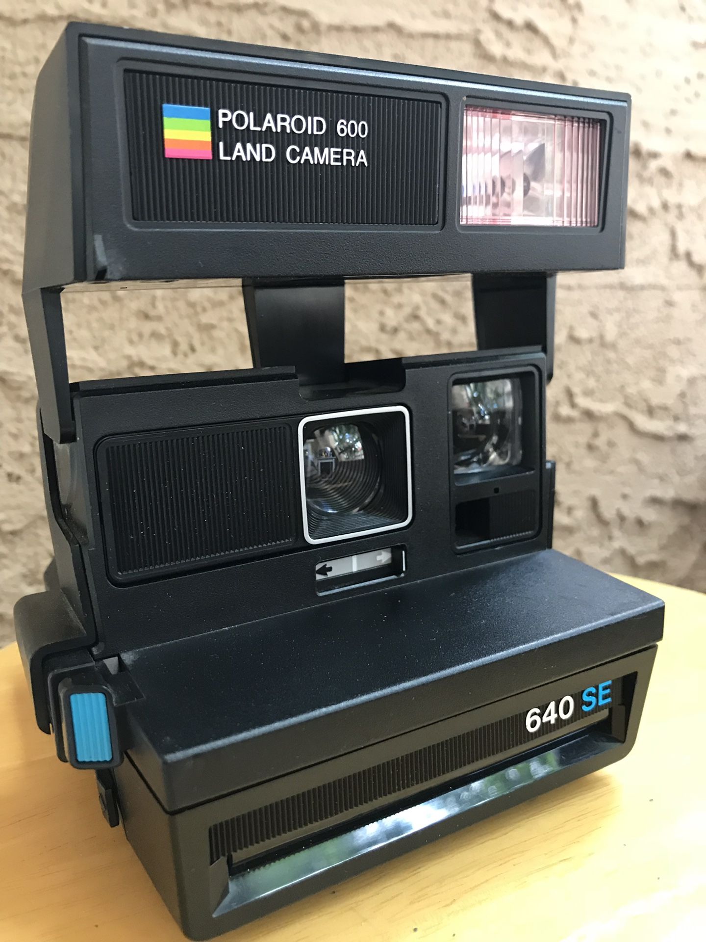 Rainbow - Vintage Polaroid Land Camera 640 SE - Takes 600 Film - Tested & Working