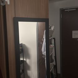 Over the door mirror