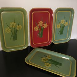 1960's Vintage MCM Set/4 Green/Red Metal Tray With Yellow Daffodils 