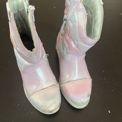 Bluey Boots. Used. Fair Condition. Size 9. 