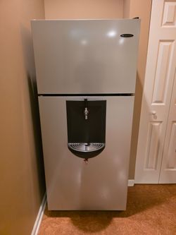 Frigidaire Kegerator Fridge