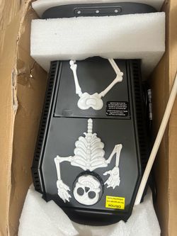 Skeleton Coffin Ground Fog Machine