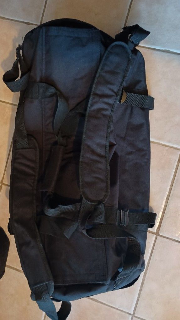 Skunk Large Duffle XL - Smell Proof - Water Proof (Black)