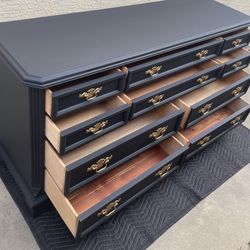 Dresser/Cajonera/Tocador/Gavetero 