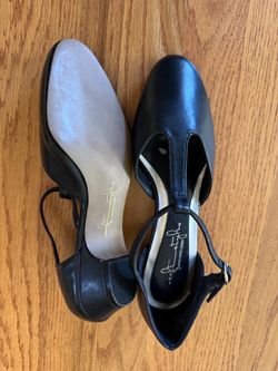 Women’s dress shoes