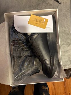 Alexander Mcqueens