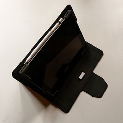 *iPad 7th Gen (Works!) + iPad 8th Gen (Parts/Repair) - $200 OBO*