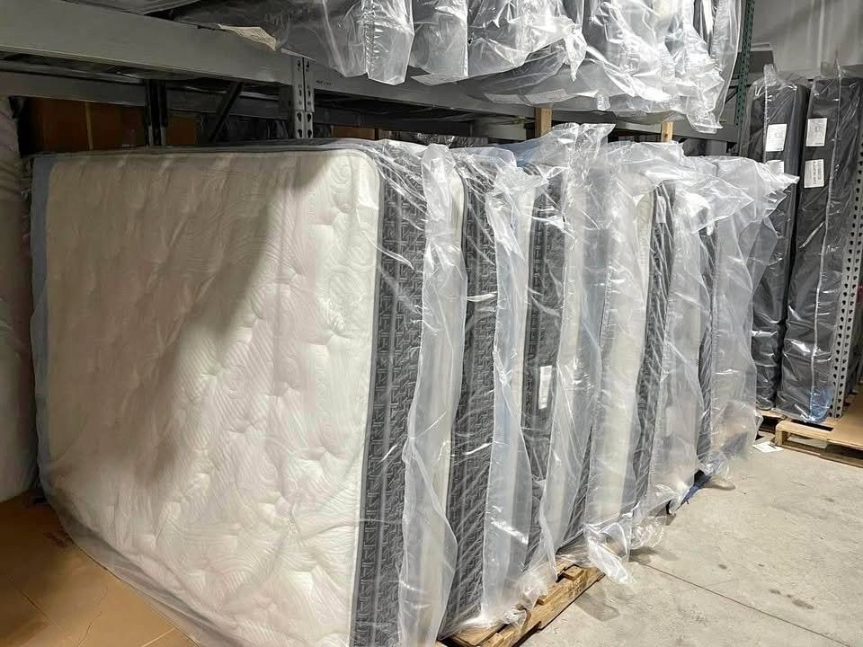 Mattress King Queen Twin Avalibale