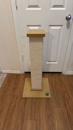 Cat Scratch Tower with CatNip Ball
