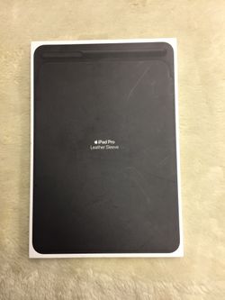 Apple® Leather Sleeve for 10.5" iPad Pro