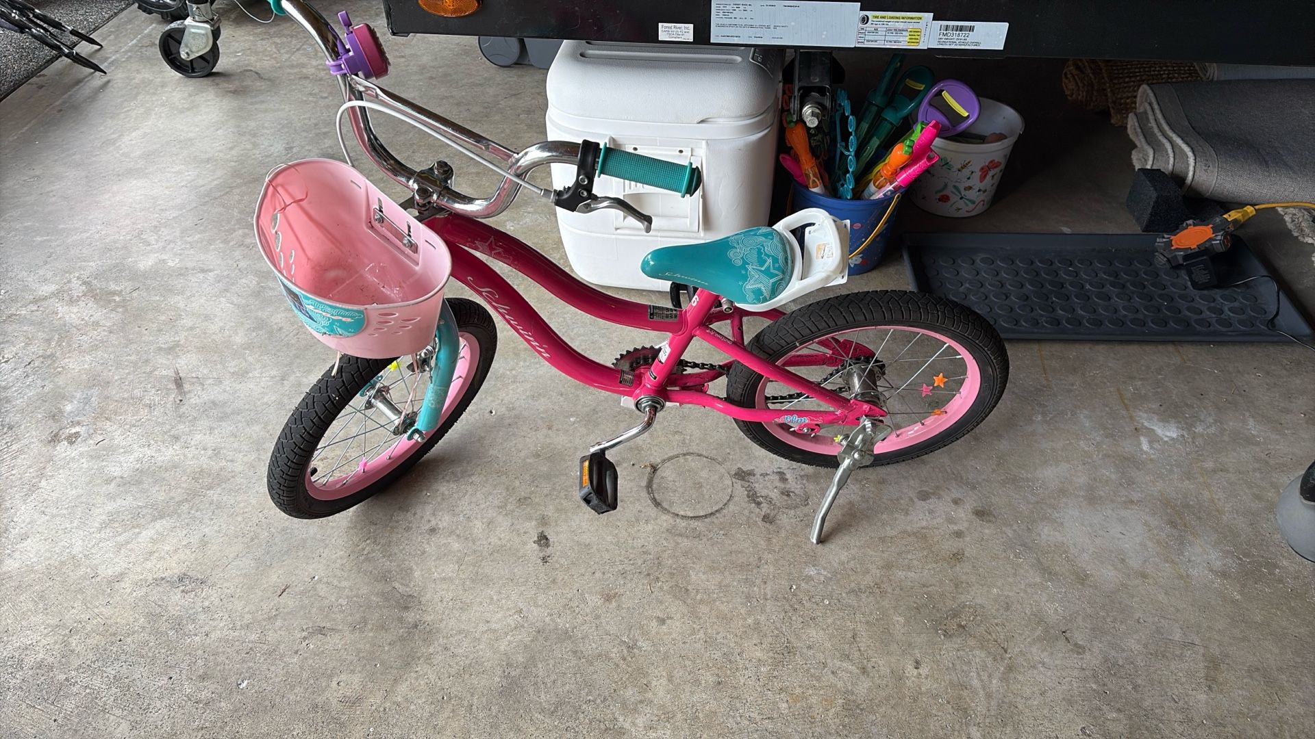 Schwinn Girls Bike. 16 In