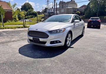 2016 ford fusion se