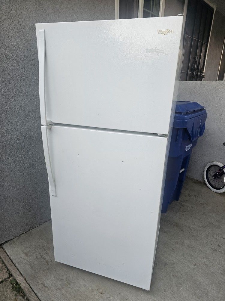 whirlpool Fridge