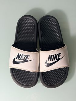 Women’s shoes size 8-9