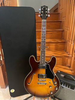 Jay Turser Semi Hollow Guitar w/ Hardshell Case, Fender Amp