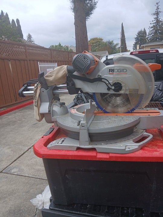 Rigid 12 Inch Miter Saw Sliding Adjustable