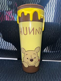 Disney Winnie the Pooh Honey Drip Tumbler - Licensed Merch And Excluy NO STRAW!!