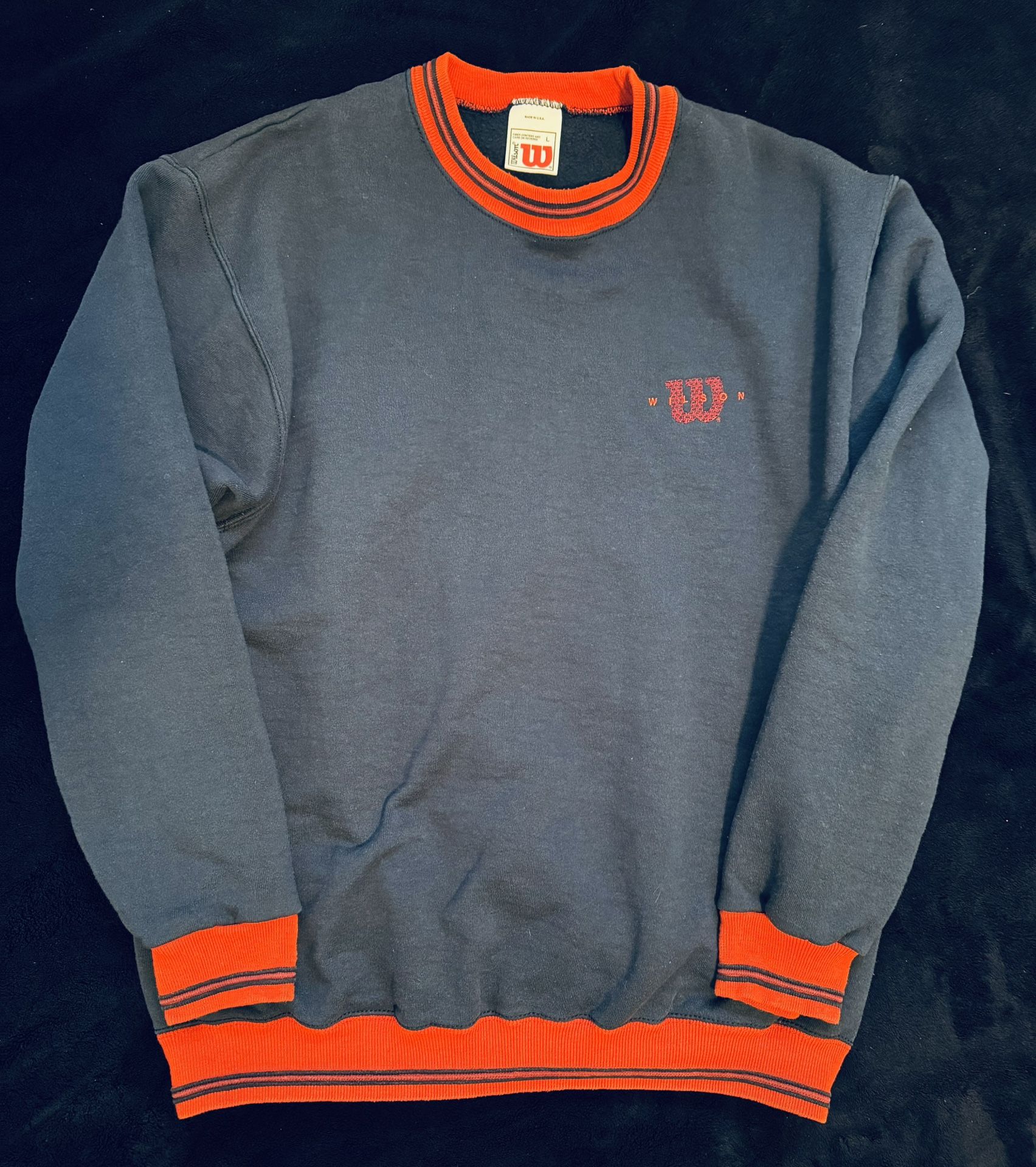 Wilson Men’s Crewneck (Size Large)