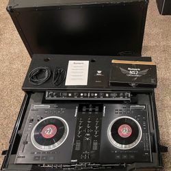 DJ Controller