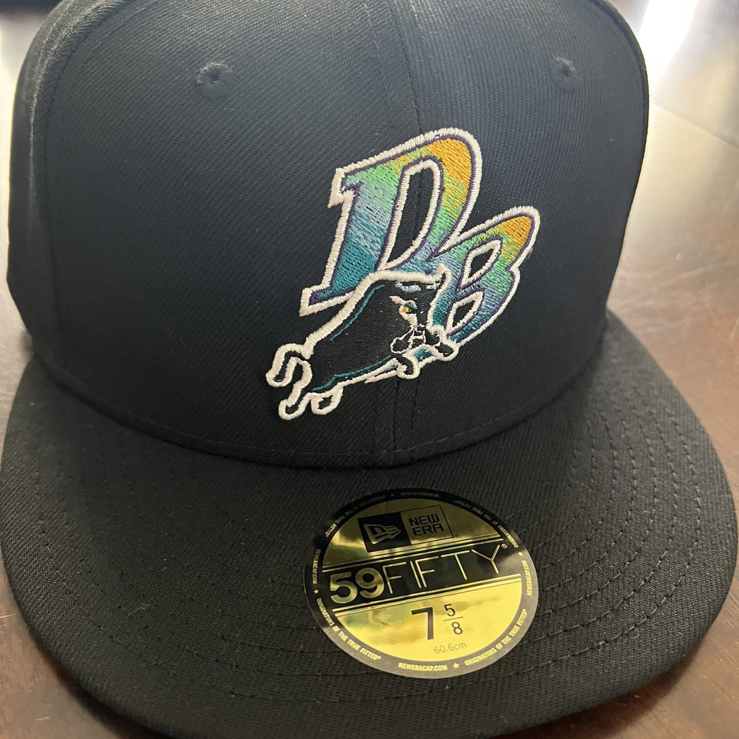 Hat Club Tampa Bay Devil Rays Black Dome Size 7 1/2 for Sale in Alhambra,  CA - OfferUp