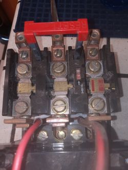 Square D 3-phase Contactor